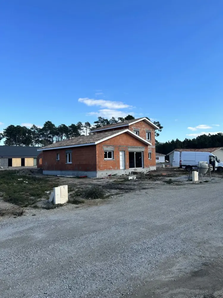 Toiture et autres travaux à Salaunes (4)webp